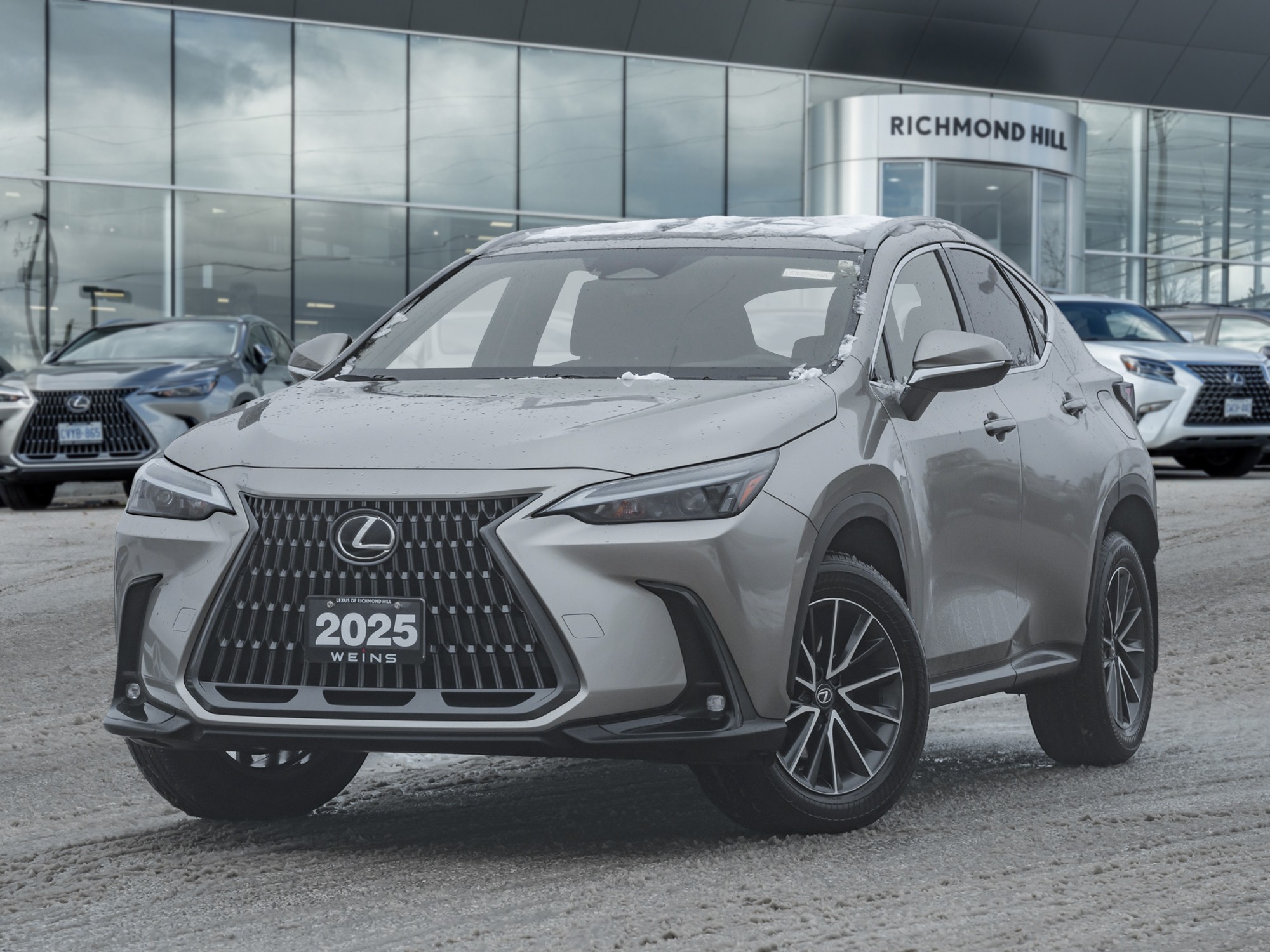 2025 Lexus NX Hybrid