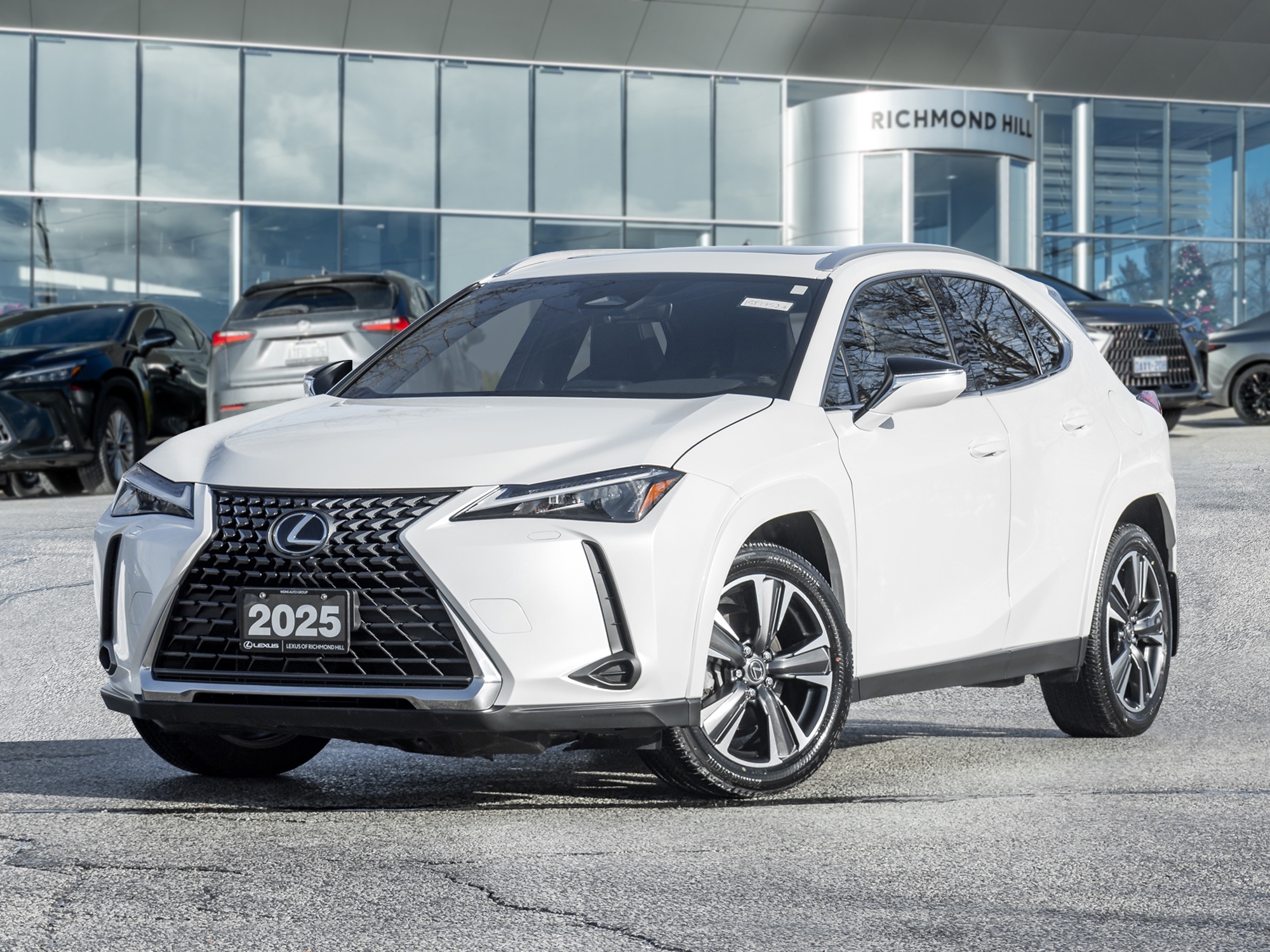 2025 Lexus UX Hybrid 300h AWD