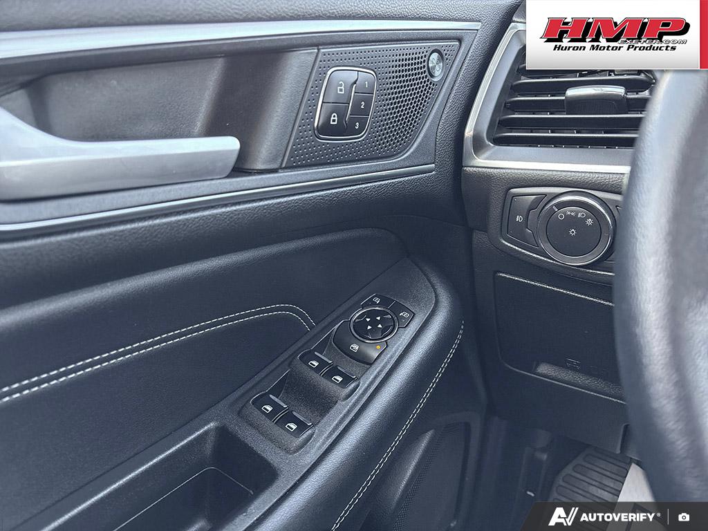 used 2022 Ford Edge car, priced at $30,284