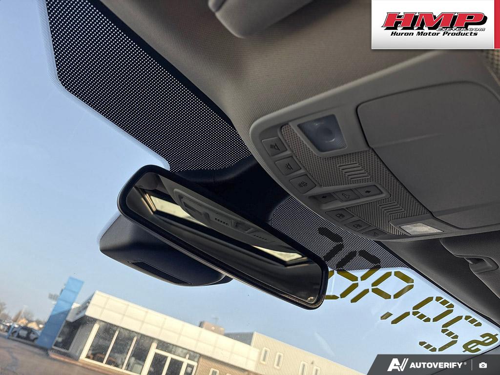 used 2022 Ford Edge car, priced at $30,284