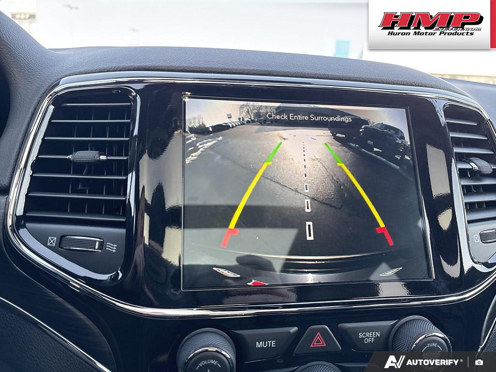 used 2021 Jeep Grand Cherokee car, priced at $26,284