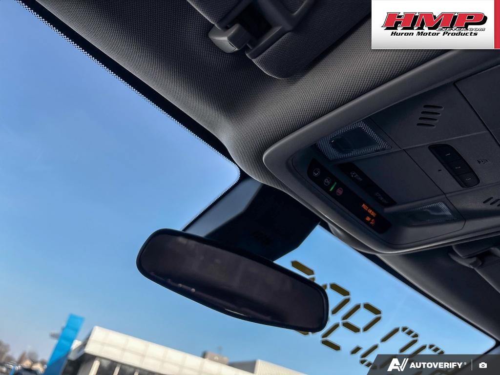 used 2020 Chevrolet Equinox car, priced at $21,284