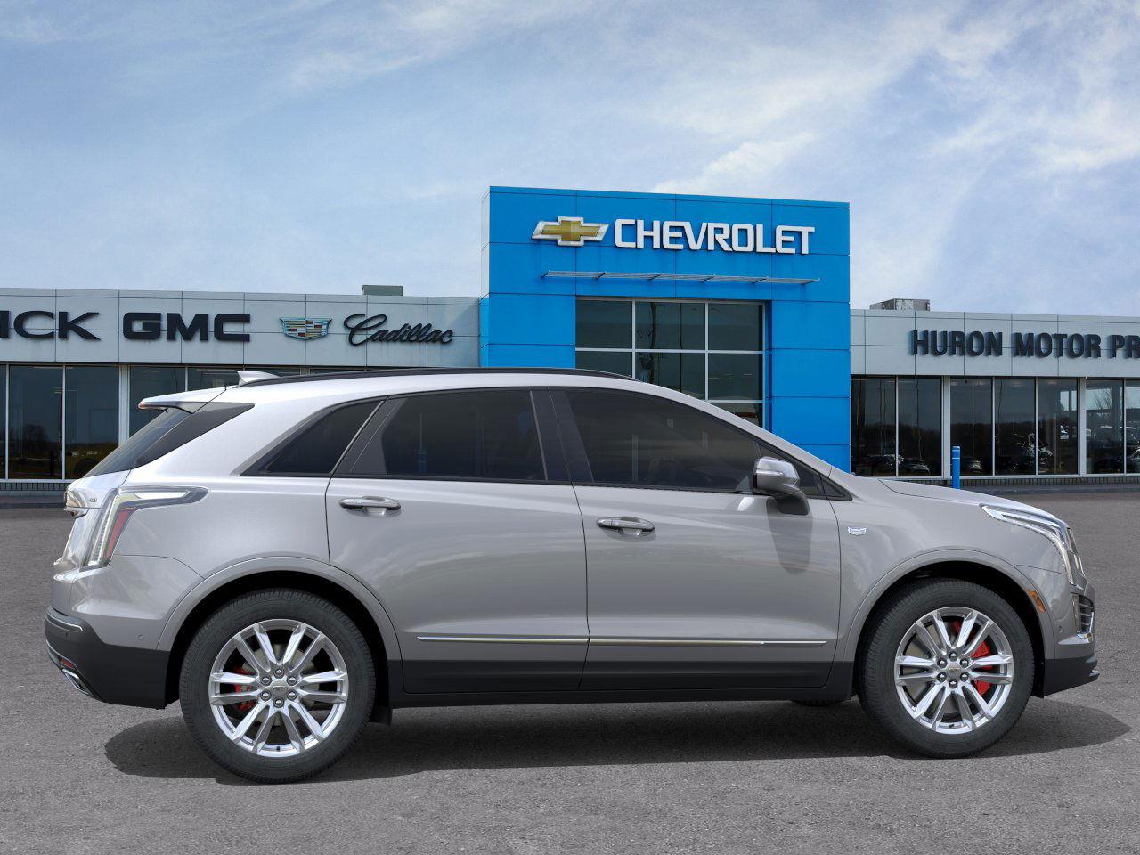 new 2026 Cadillac XT5 car, priced at $73,322