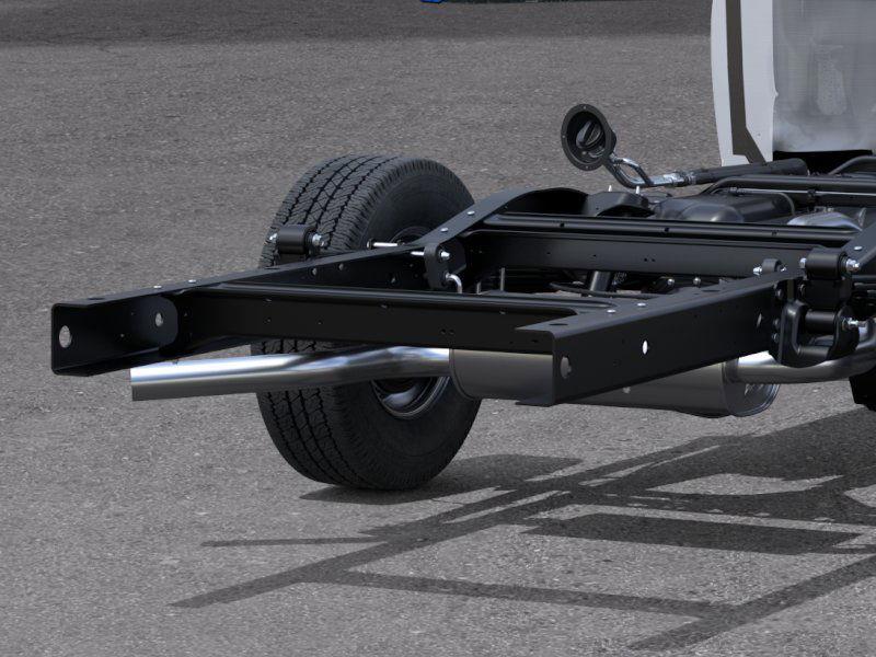 new 2025 GMC Savana Cutaway car, priced at $52,213