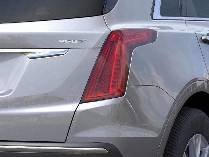 new 2026 Cadillac XT5 car, priced at $56,098