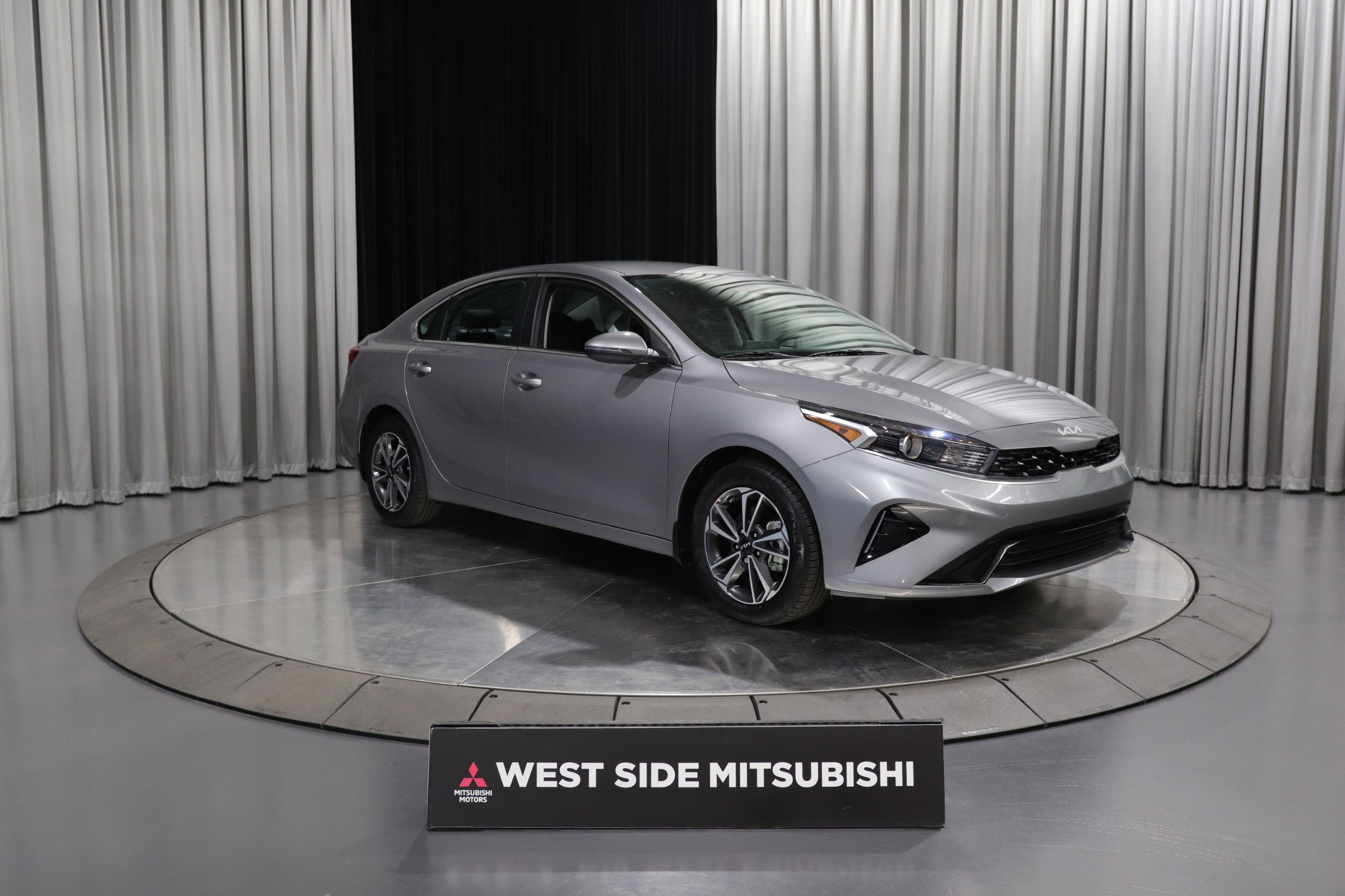 2023 Kia Forte EX FWD