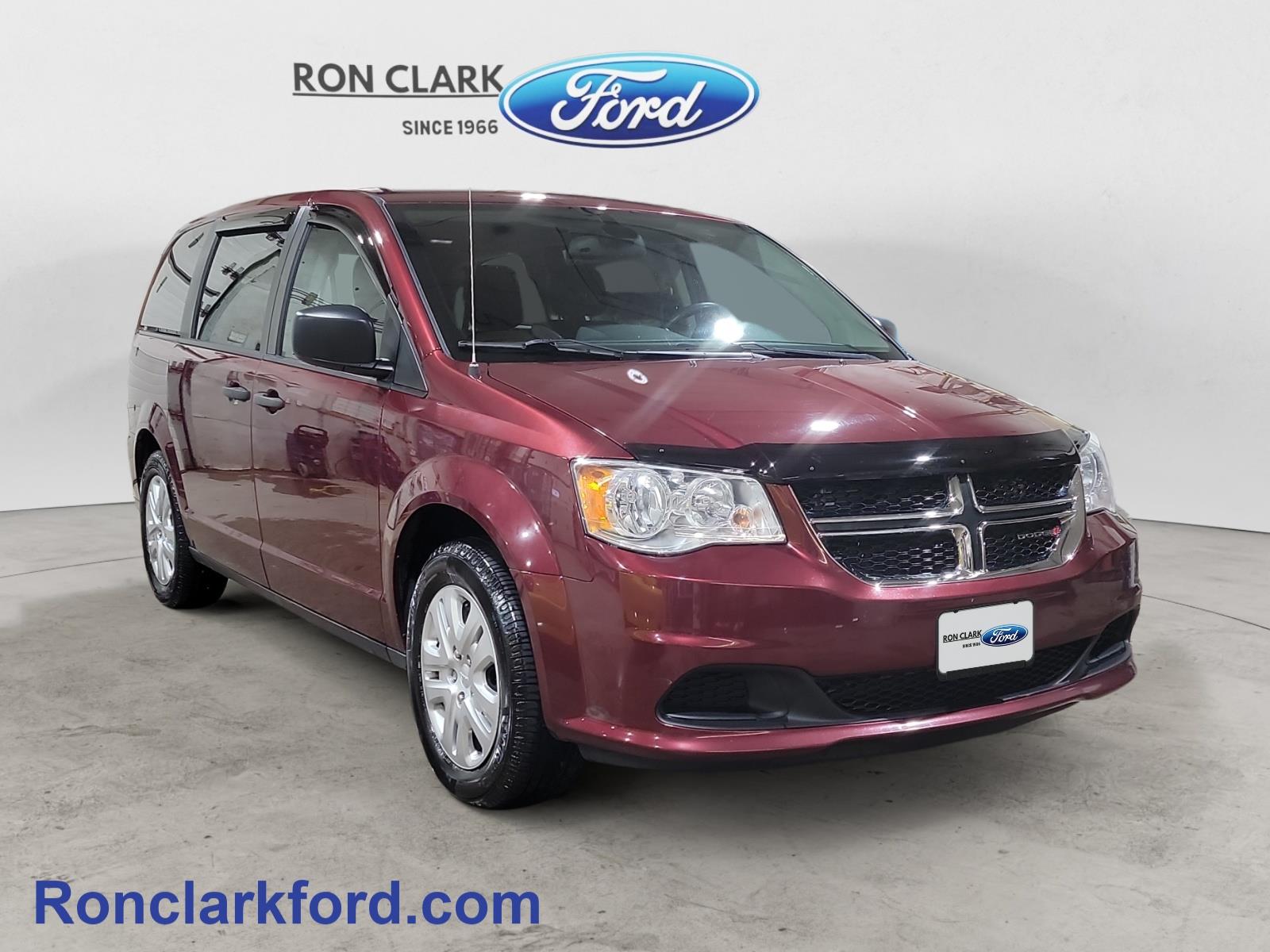 Red 2019 Dodge Grand Caravan Canadian Value Package FWD Minivan 6-Speed Automatic