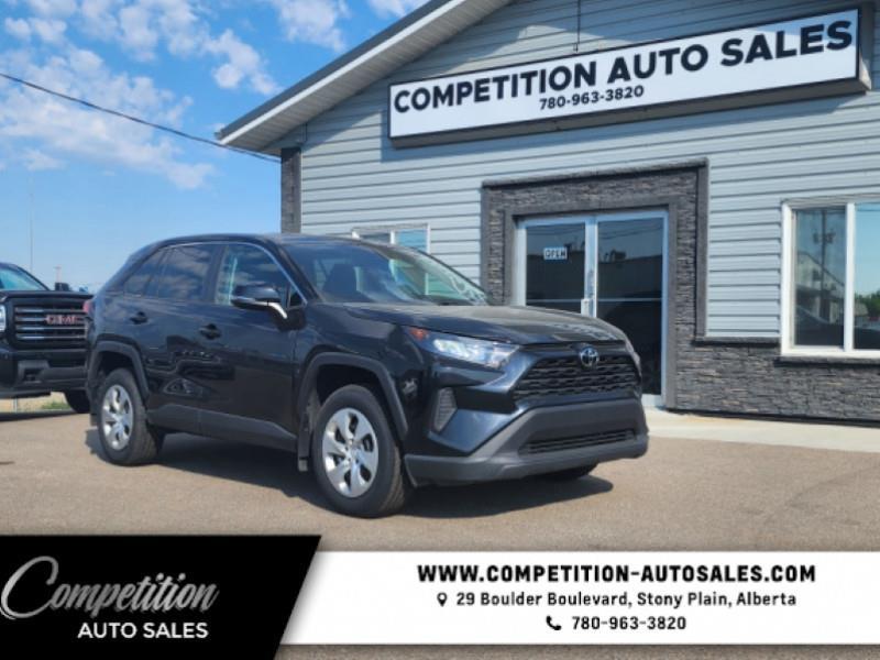 Toyota RAV4 LE AWD 2022
