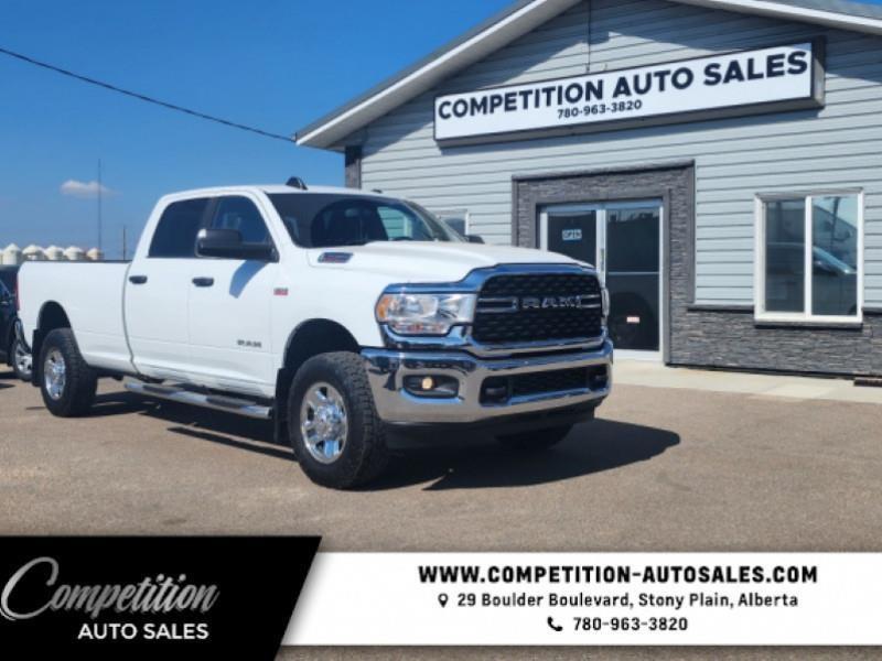 RAM 3500 Big Horn Crew Cab LB 4WD