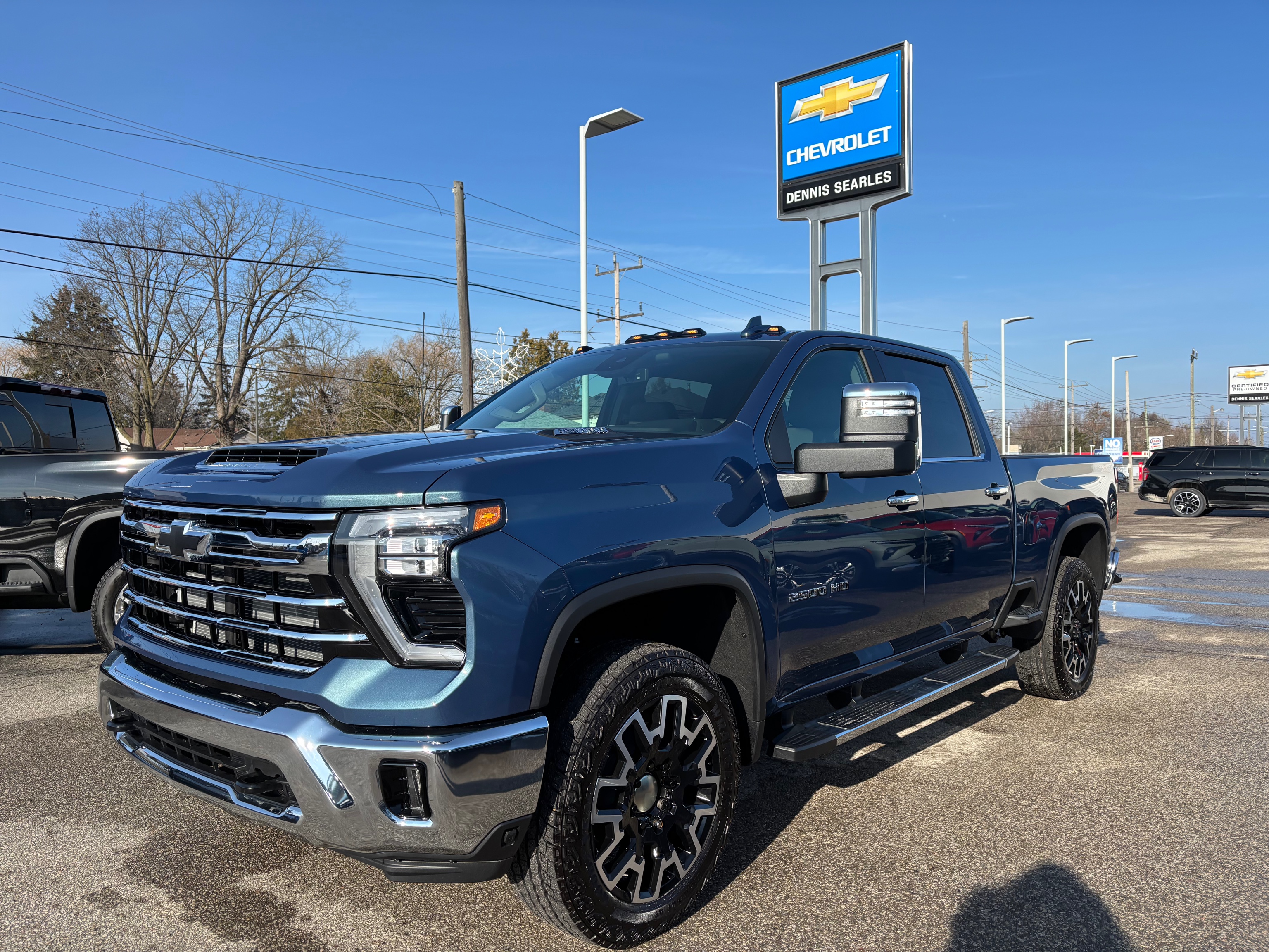 Blue 2026 Chevrolet Silverado 2500HD LTZ Crew Cab 4WD Pickup Truck Four-Wheel Drive Automatic