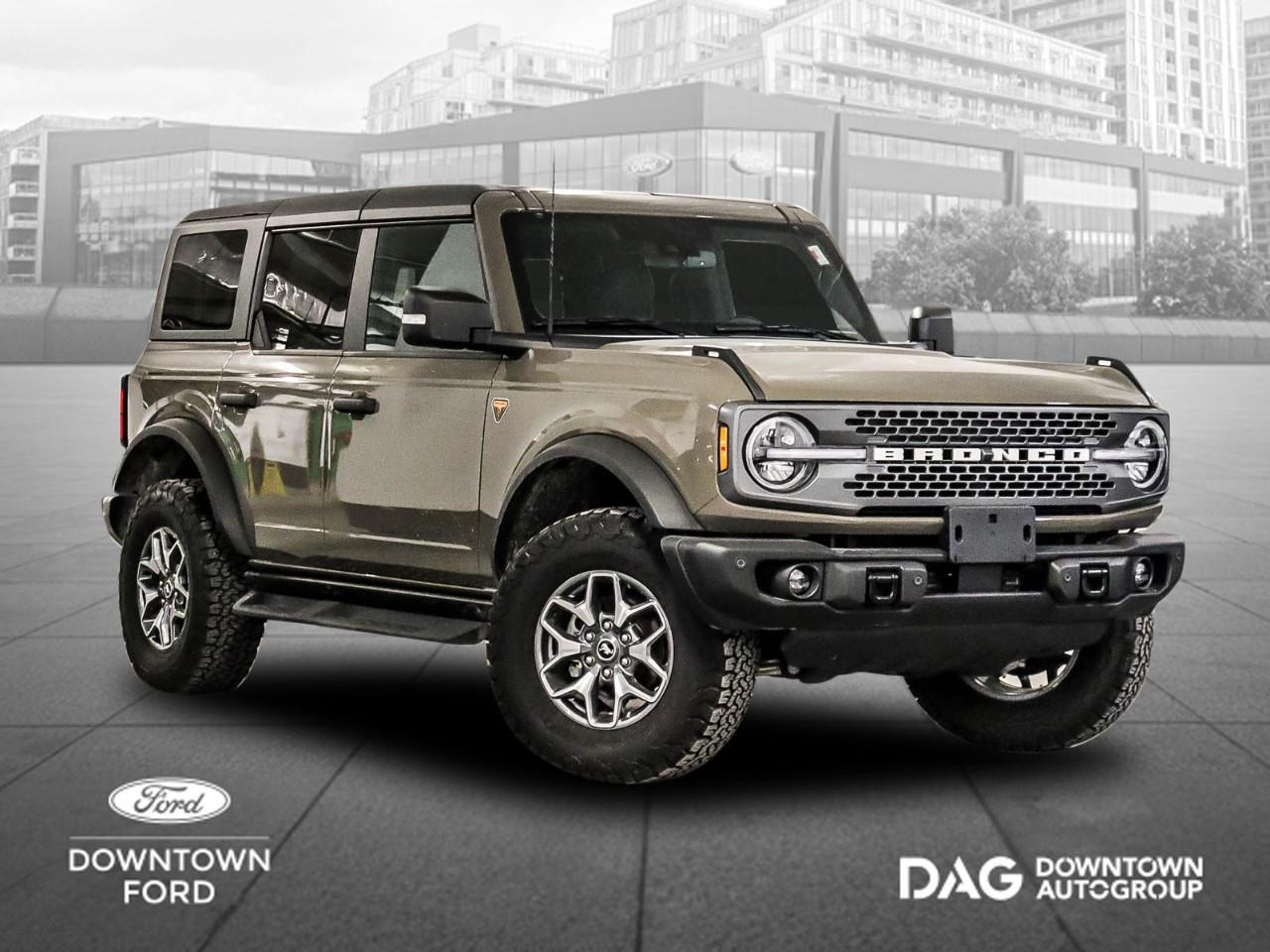 Ford Bronco Badlands 4-Door 4WD 2025