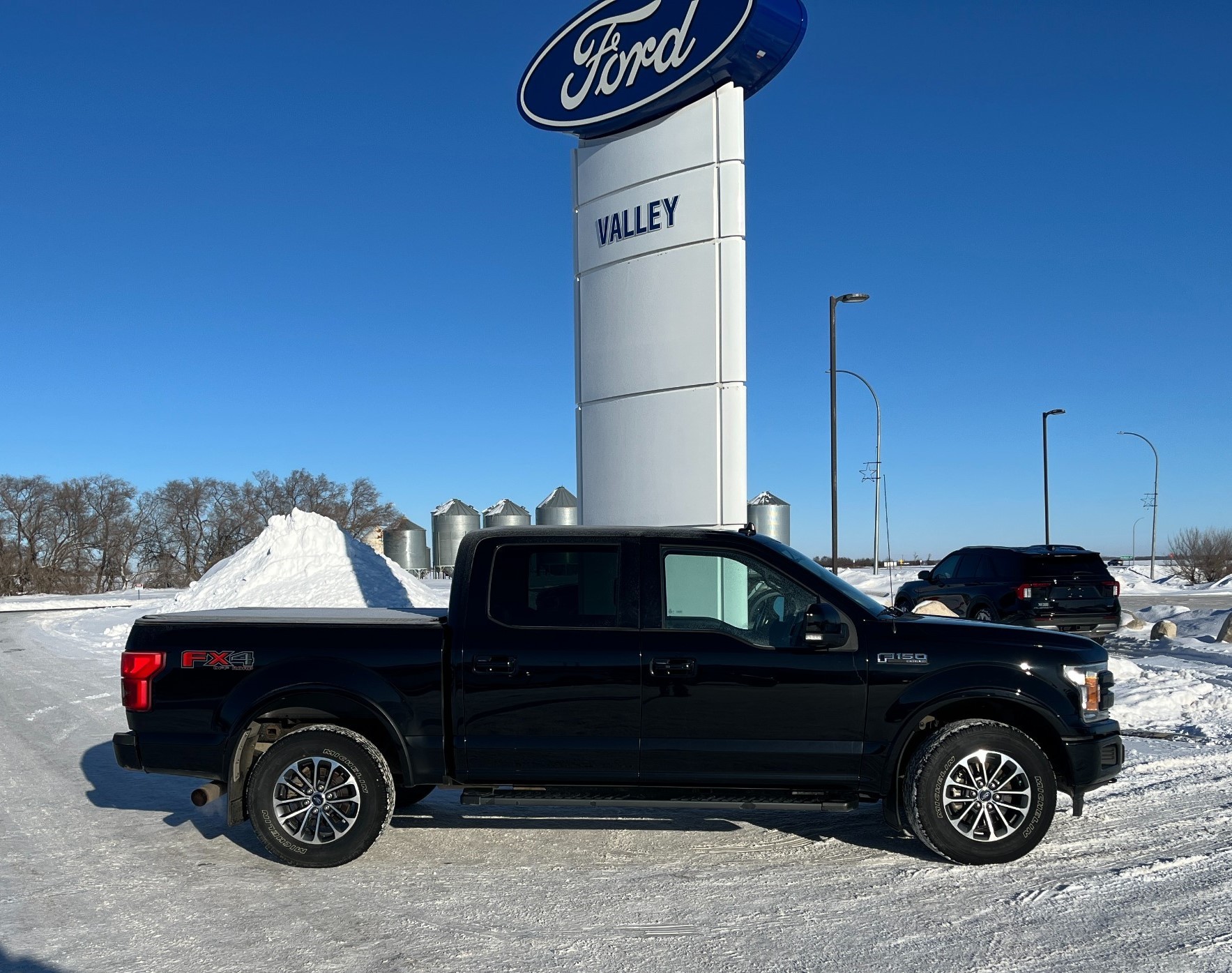 Ford F-150 Lariat SuperCrew 4WD 2018