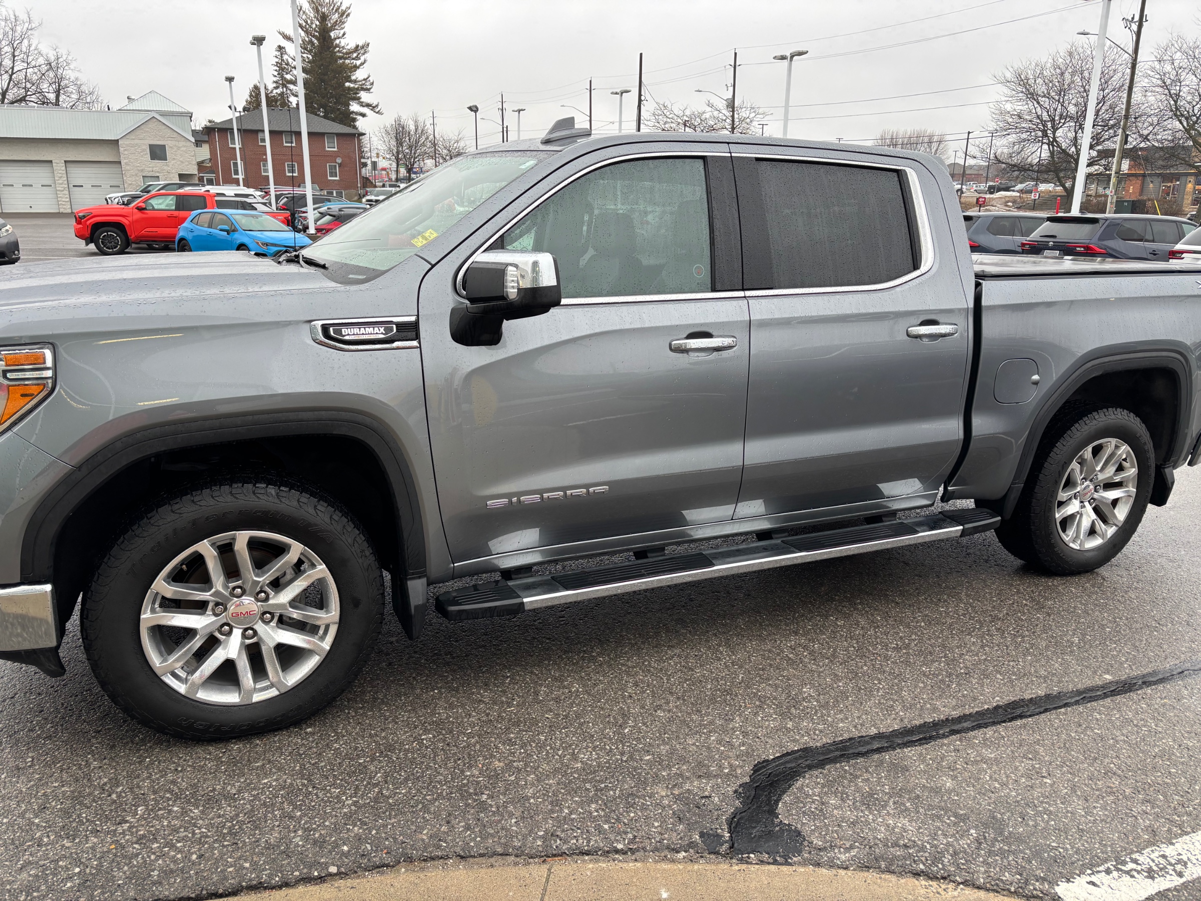 GMC Sierra 1500 SLT Crew Cab 4WD 2021