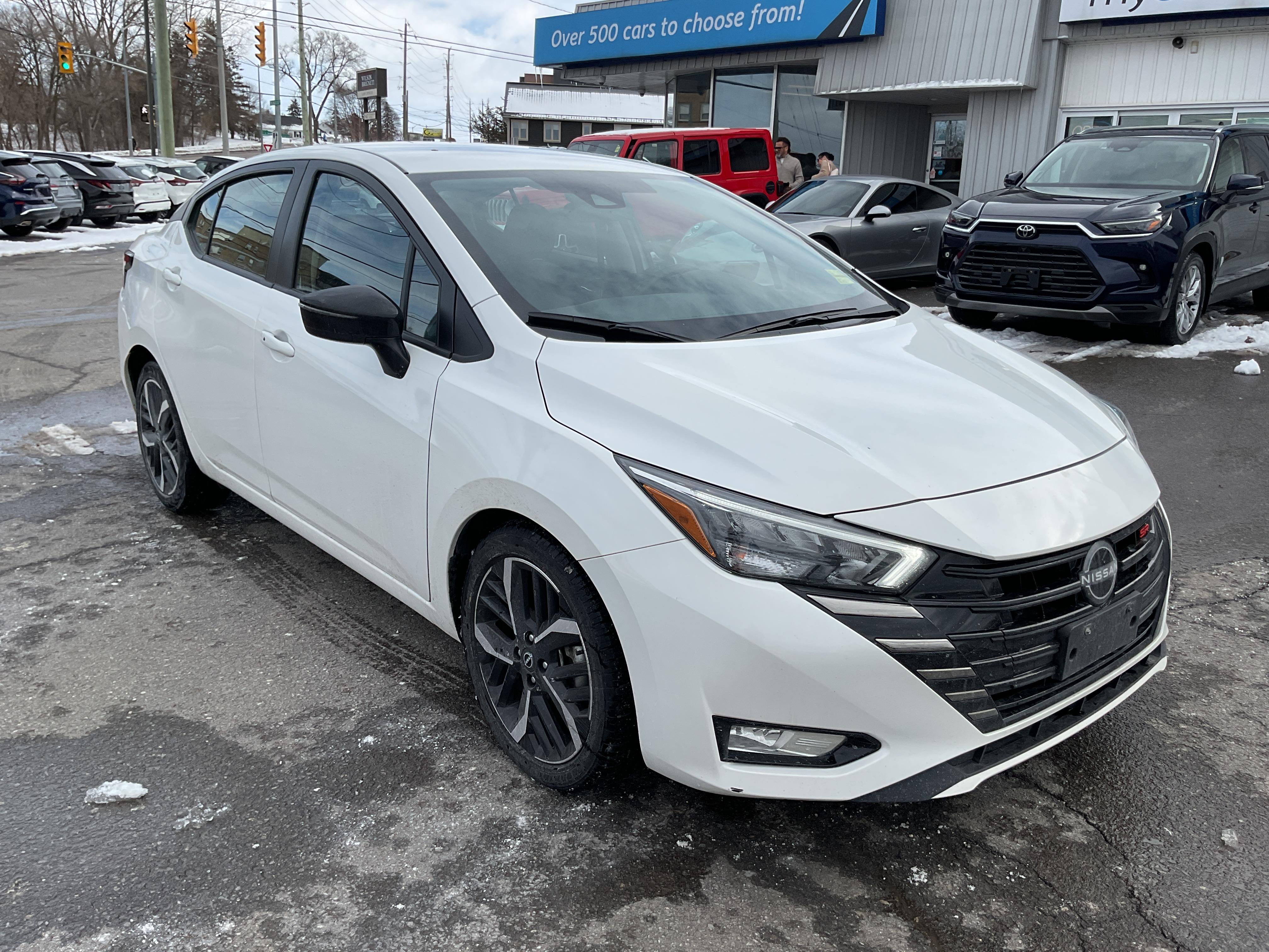 2024 Nissan Versa SR FWD