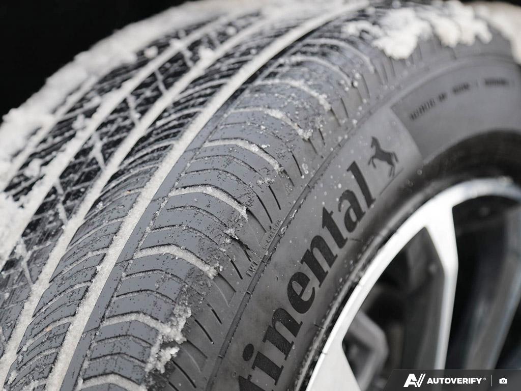 used 2025 Cadillac XT4 car, priced at $48,000