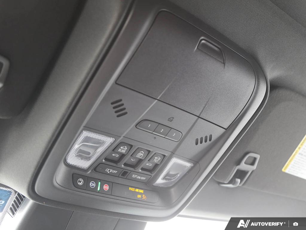 used 2025 Cadillac XT4 car, priced at $48,000