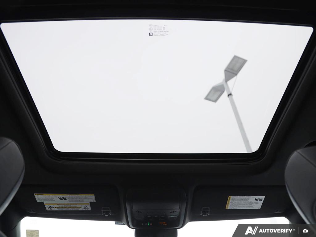 used 2025 Cadillac XT4 car, priced at $48,000