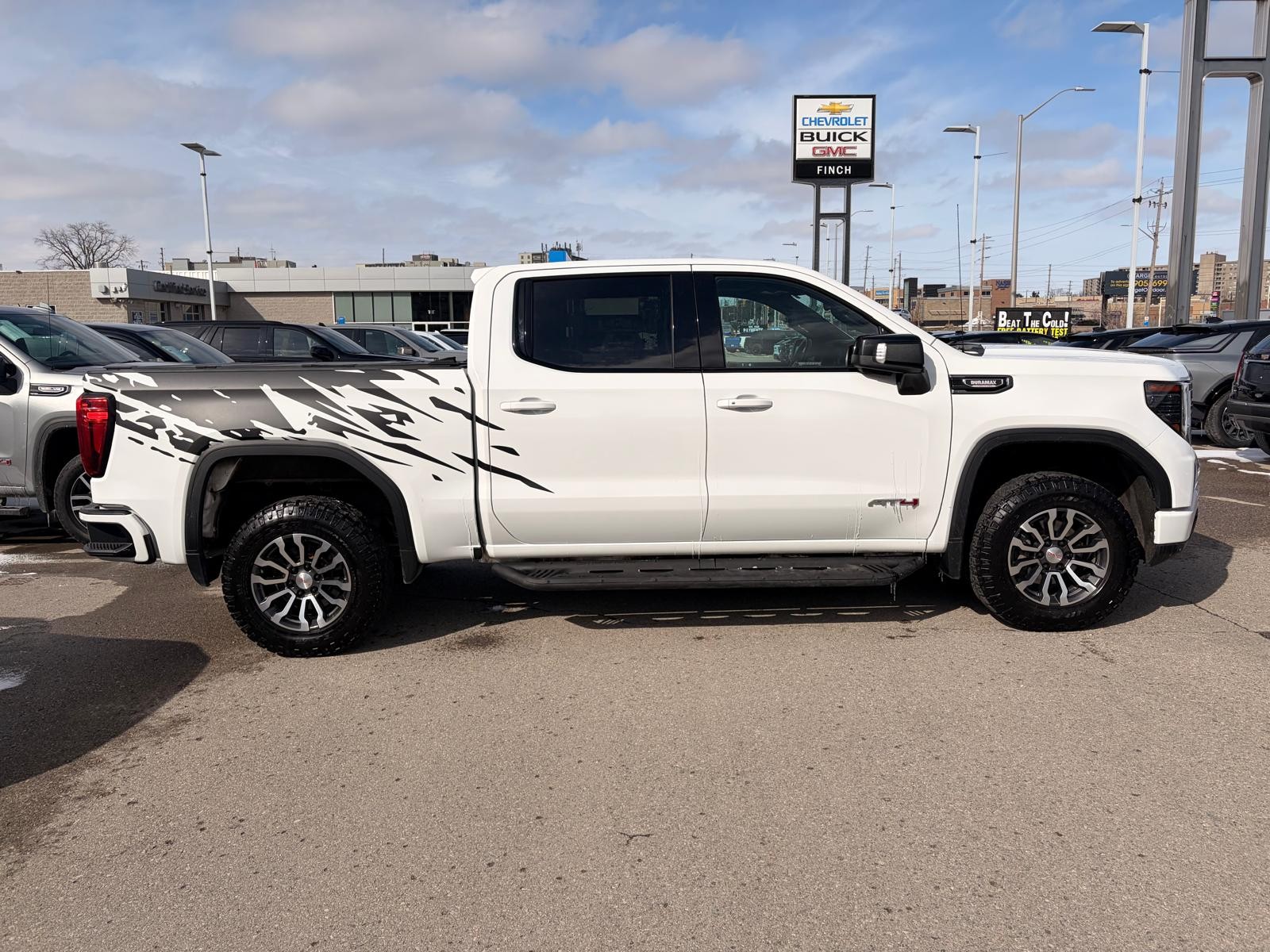 used 2022 GMC Sierra 1500 car, priced at $59,000