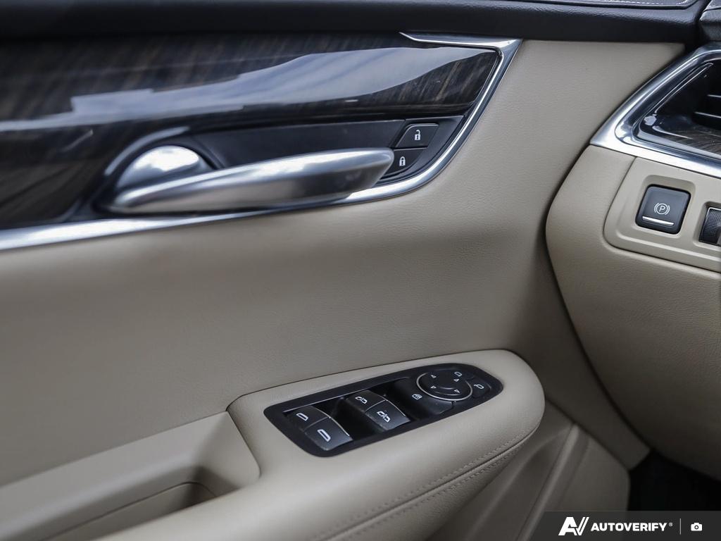 used 2018 Cadillac XT5 car, priced at $21,000