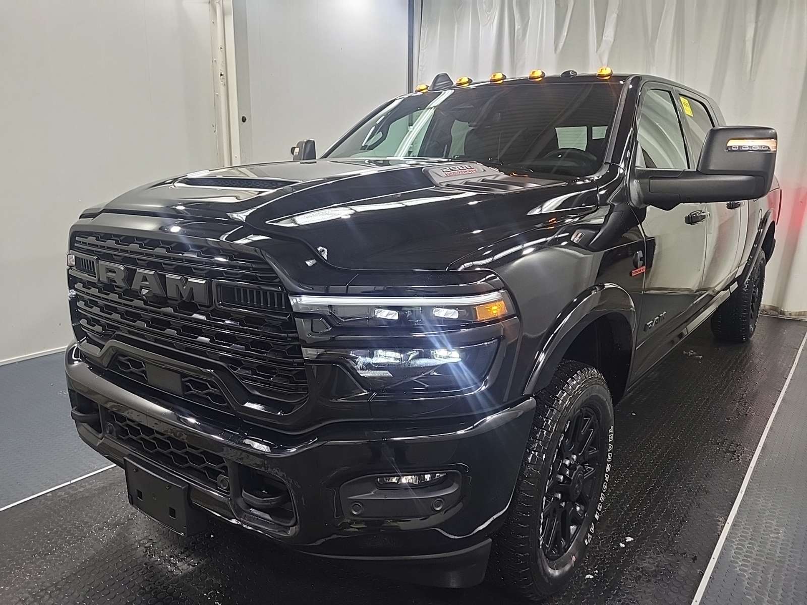 2026 RAM 2500 Limited Mega Cab 4WD