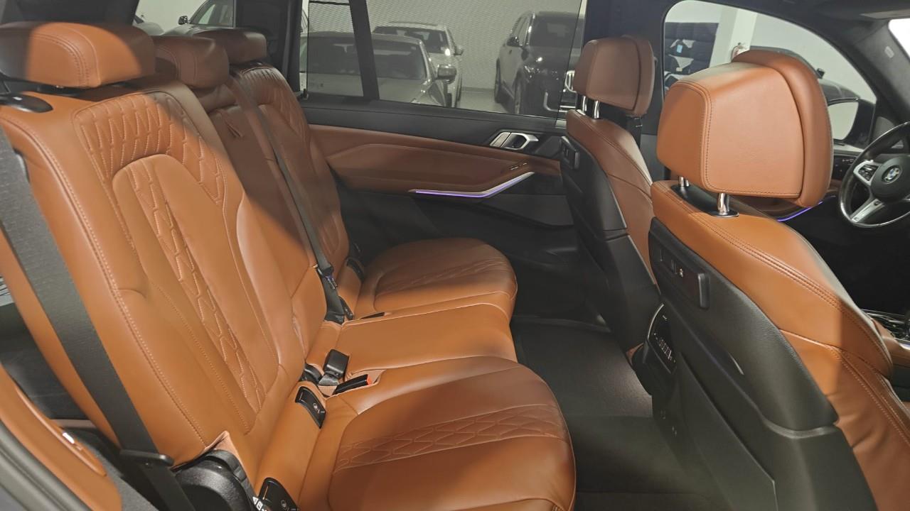 used 2022 BMW X7 car, priced at $79,992