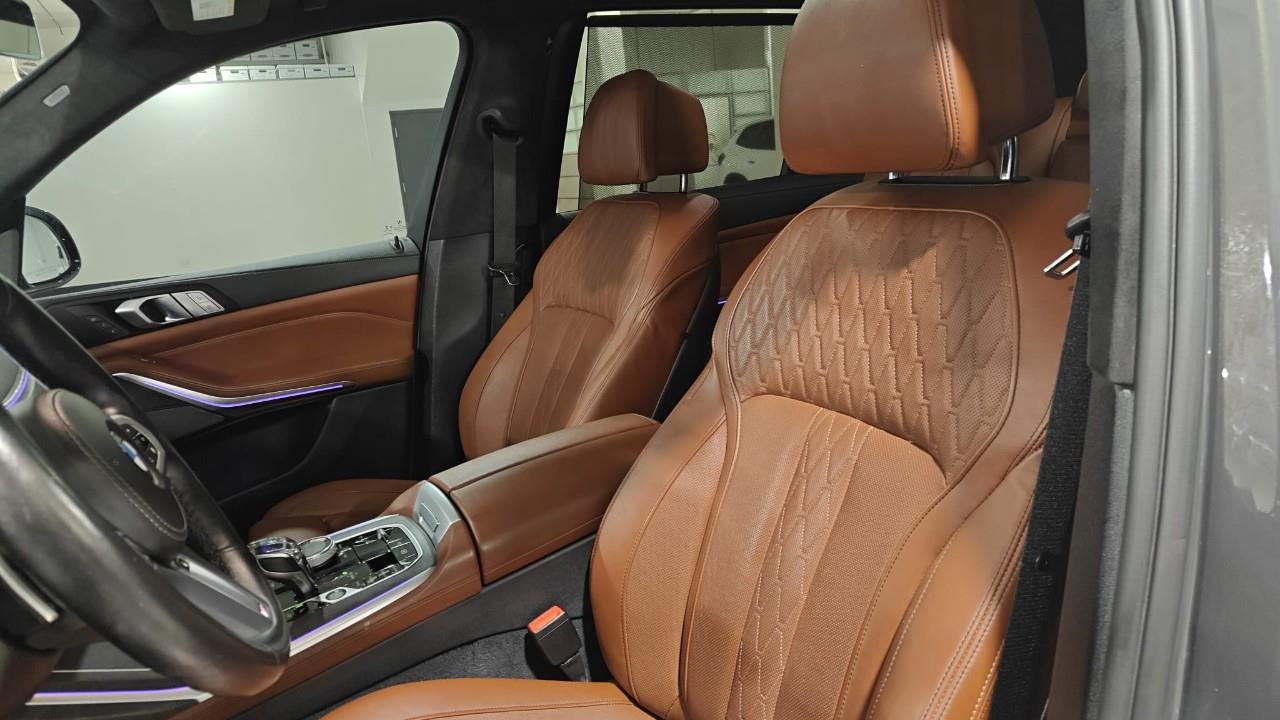 used 2022 BMW X7 car, priced at $79,992