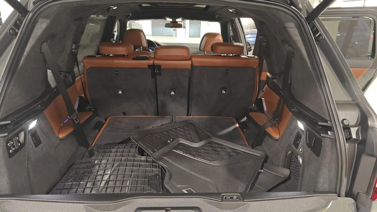 used 2022 BMW X7 car, priced at $79,992