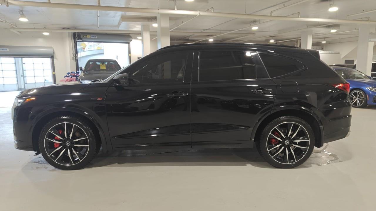 used 2022 Acura MDX car, priced at $44,992