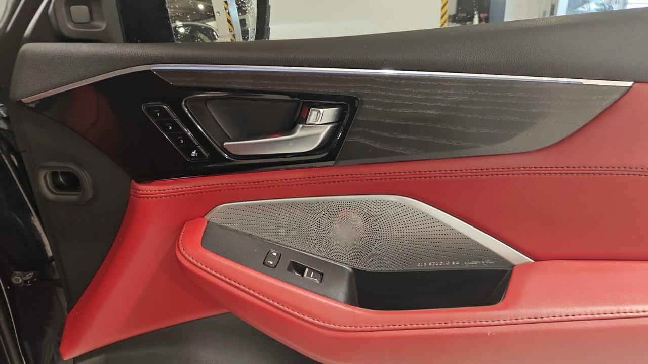 used 2022 Acura MDX car, priced at $44,992