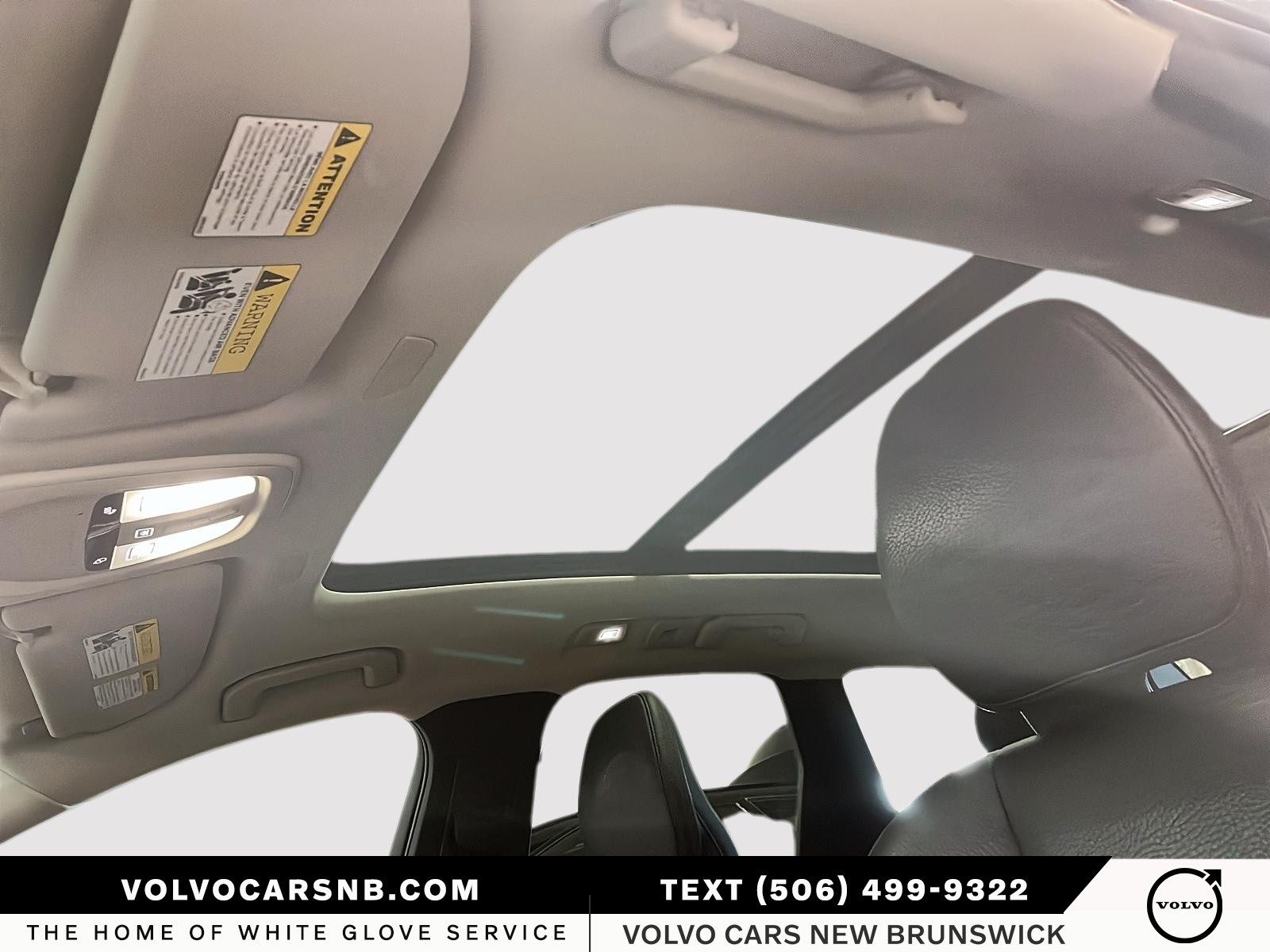 2023 Volvo XC60 B6 Plus Dark Theme