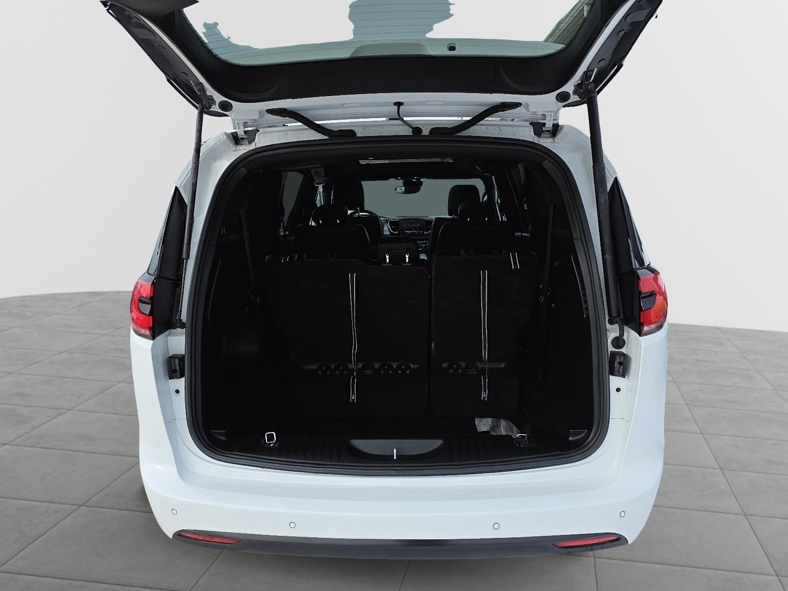 2024 Chrysler Pacifica Touring-L