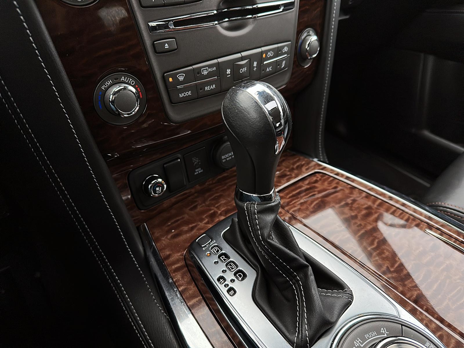 2020 Nissan Armada Platinum