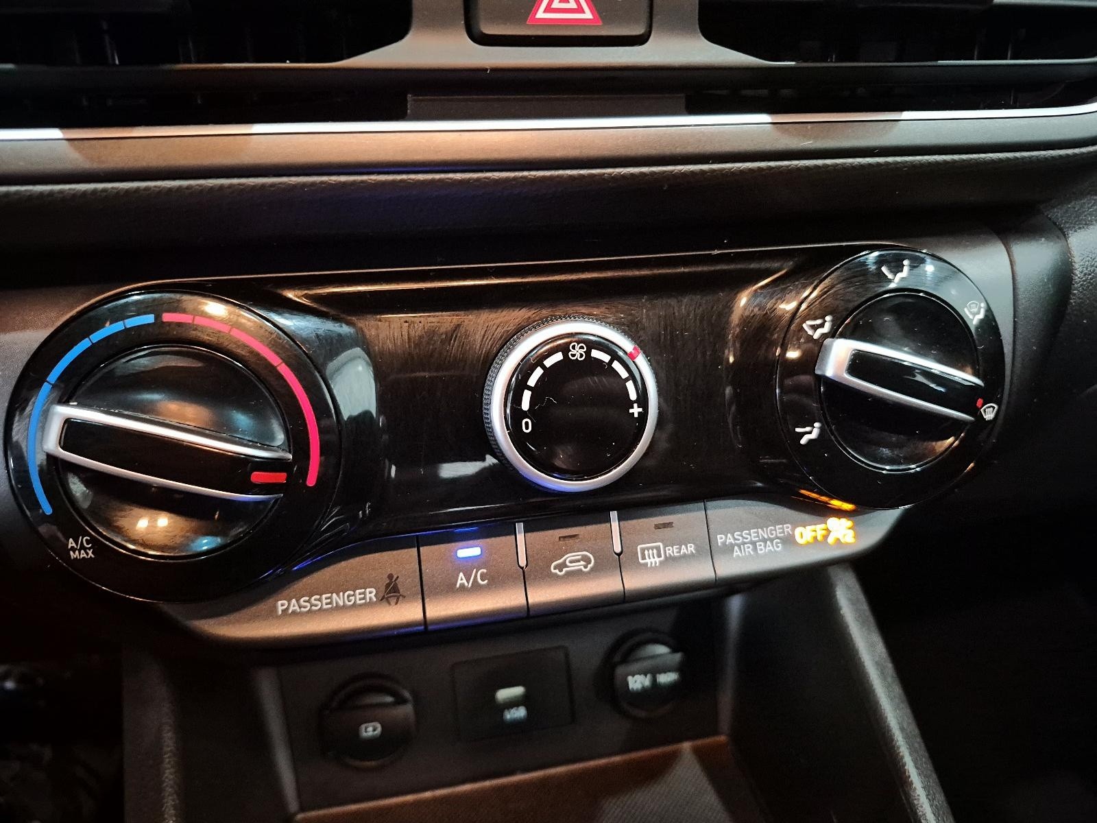 2023 Hyundai Kona 2.0L Preferred