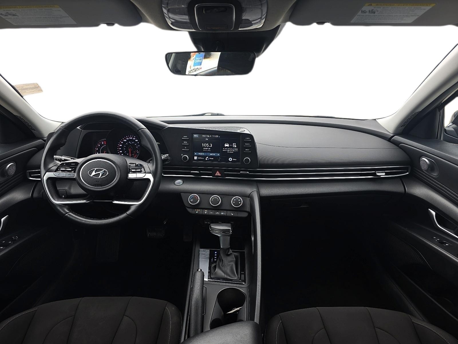 2023 Hyundai Elantra Preferred