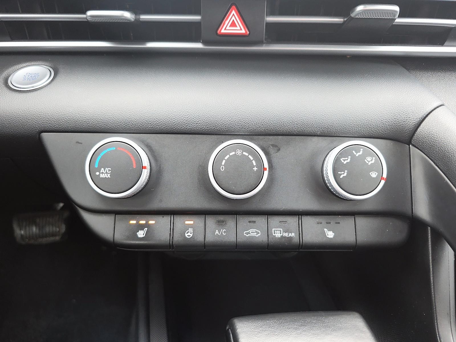 2023 Hyundai Elantra Preferred