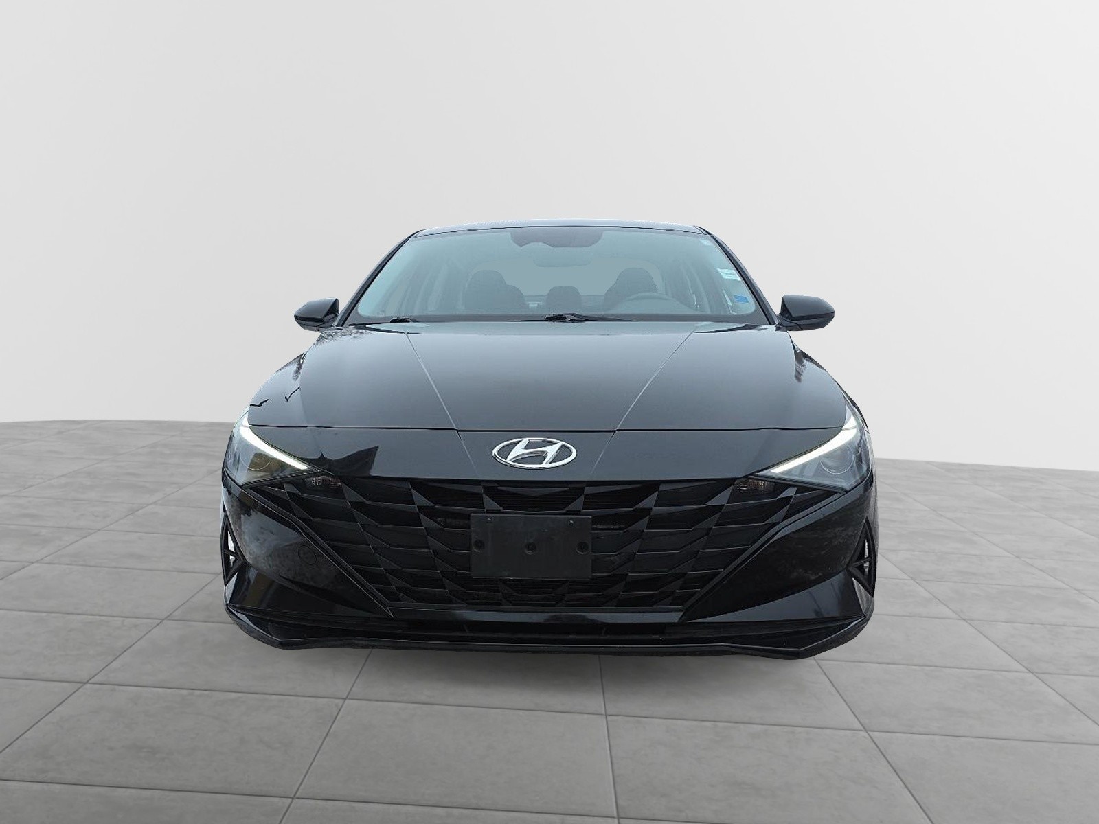 2023 Hyundai Elantra Preferred