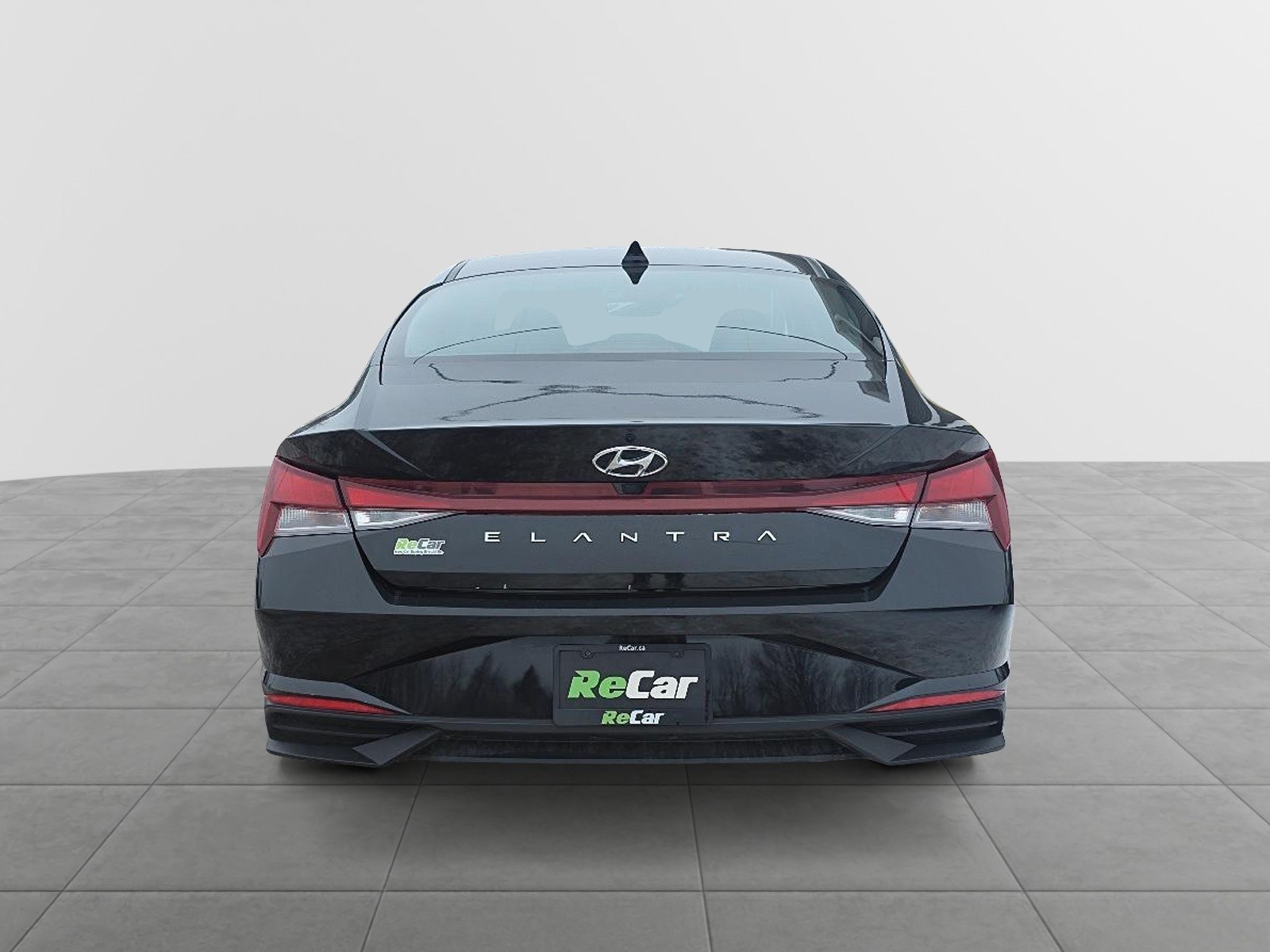 2023 Hyundai Elantra Preferred