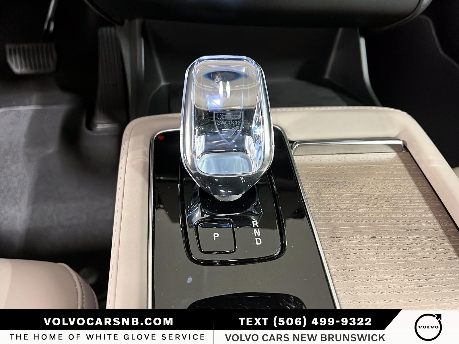 2025 Volvo XC90 B6 Core Bright Theme