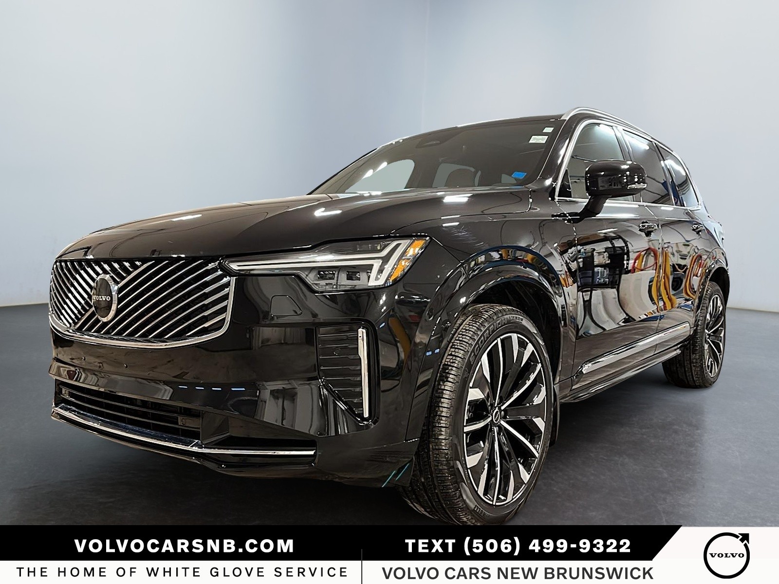 2025 Volvo XC90  B6 Core Bright Theme