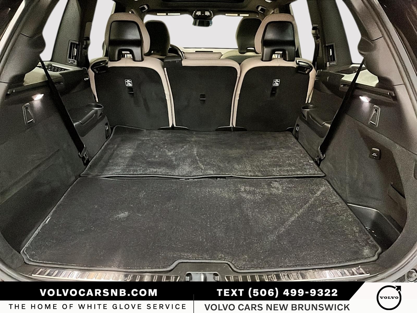 2025 Volvo XC90 B6 Core Bright Theme