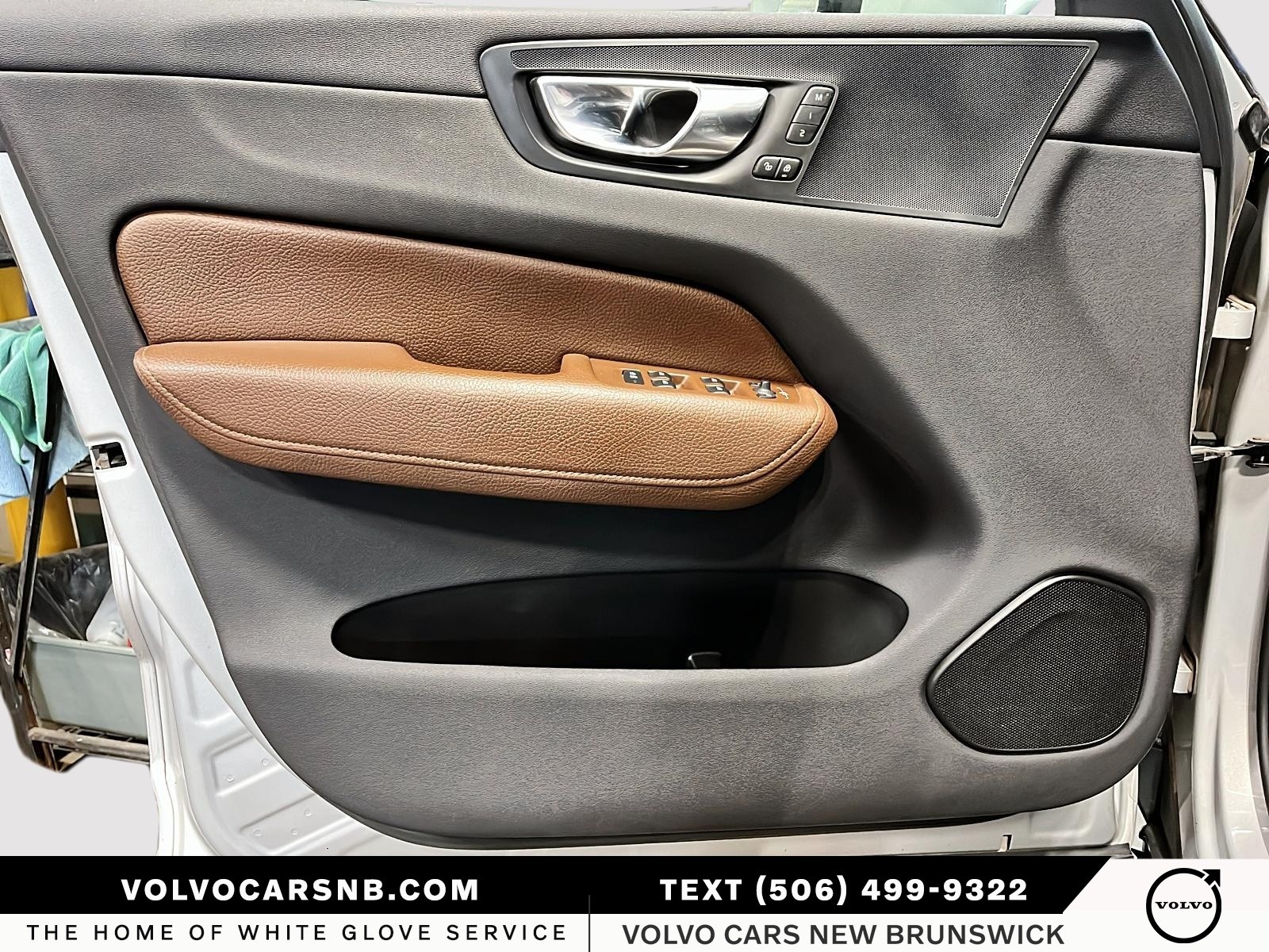 2022 Volvo XC60 B6 Momentum