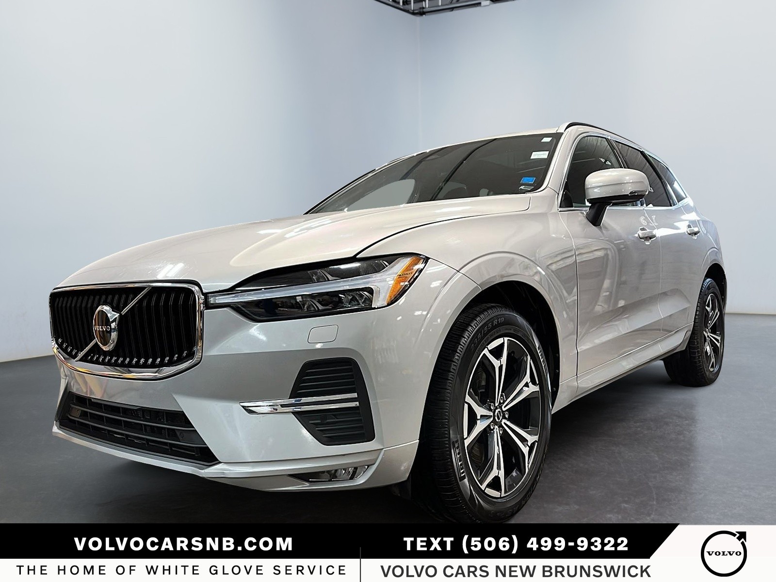 2022 Volvo XC60  B6 Momentum