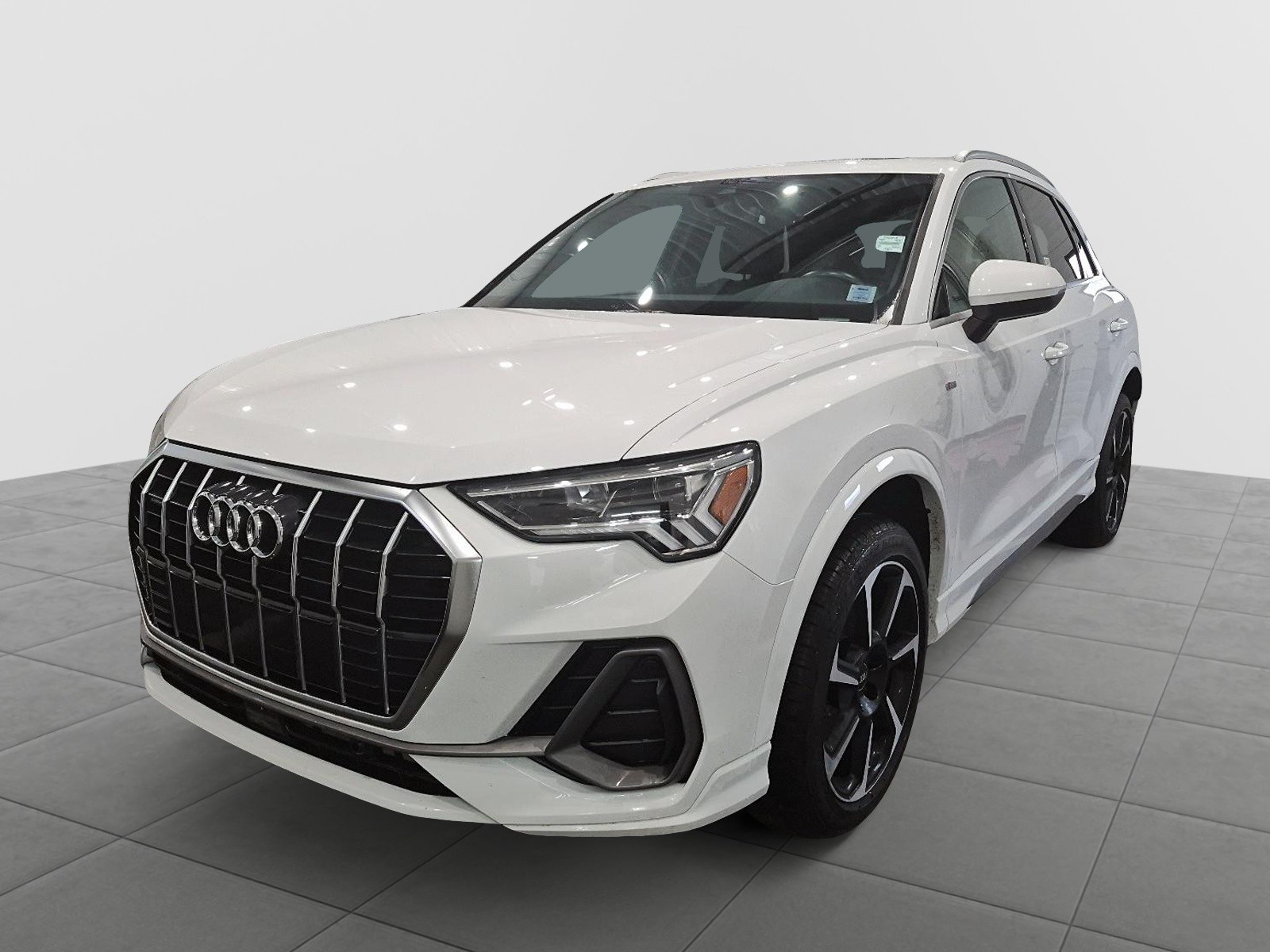 2024 Audi Q3  45 Progressiv