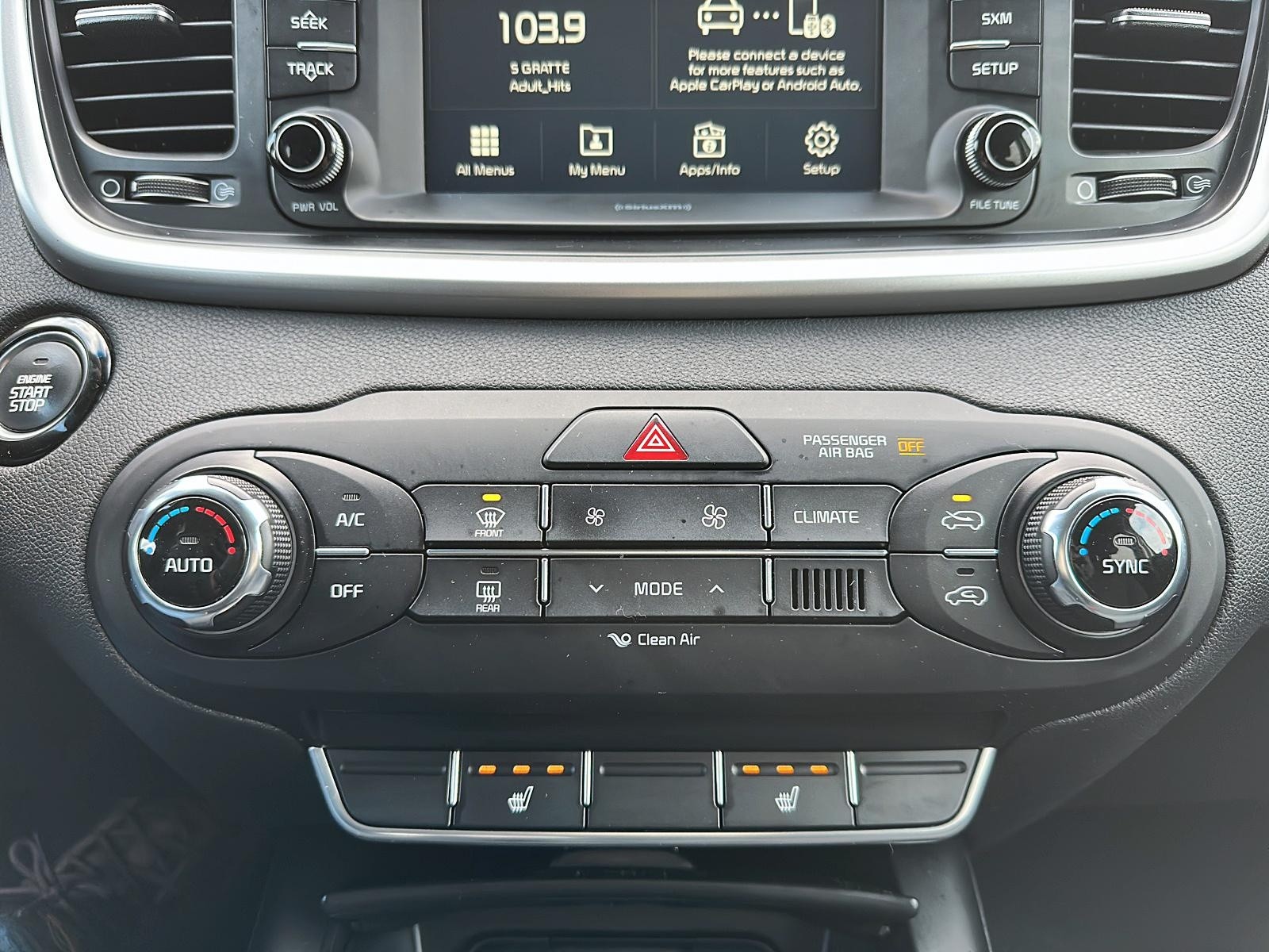 2017 Kia Sorento 2.0L LX Turbo