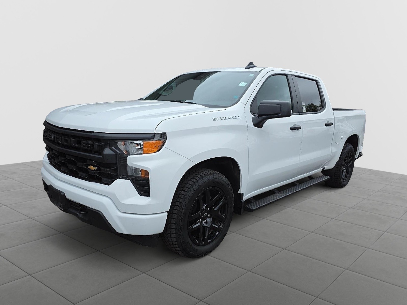 2024 Chevrolet Silverado 1500  Custom