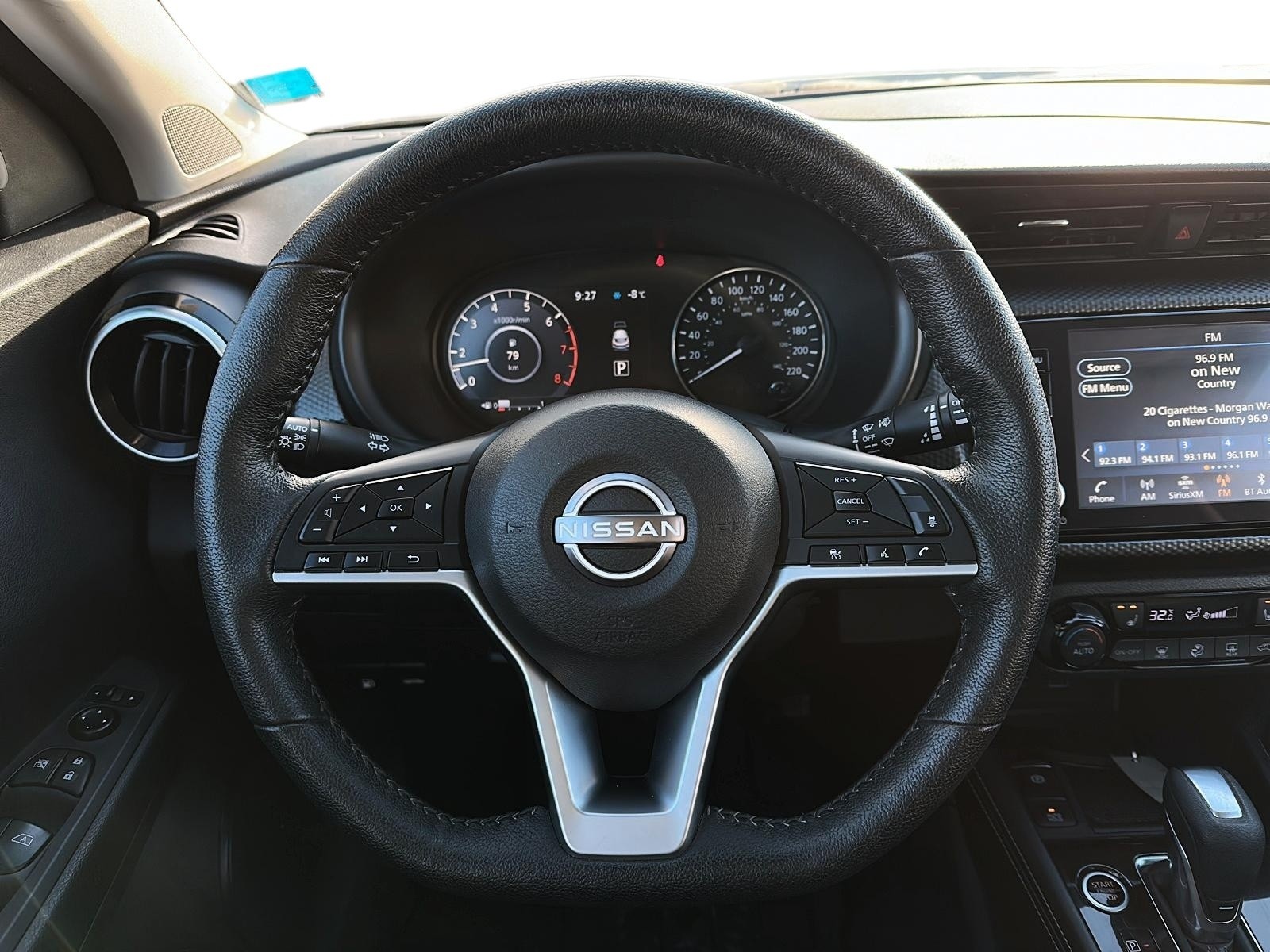 2023 Nissan Kicks SV