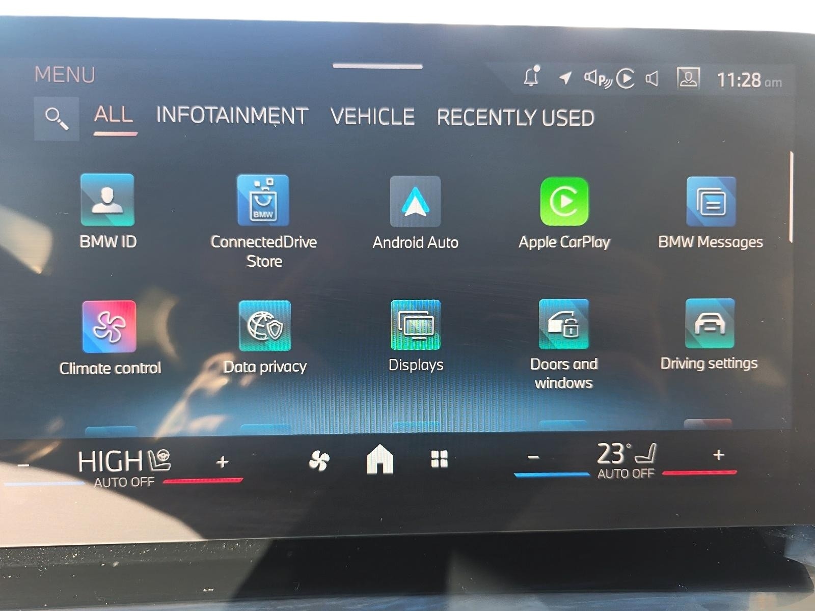 2025 BMW X2 xDrive28i