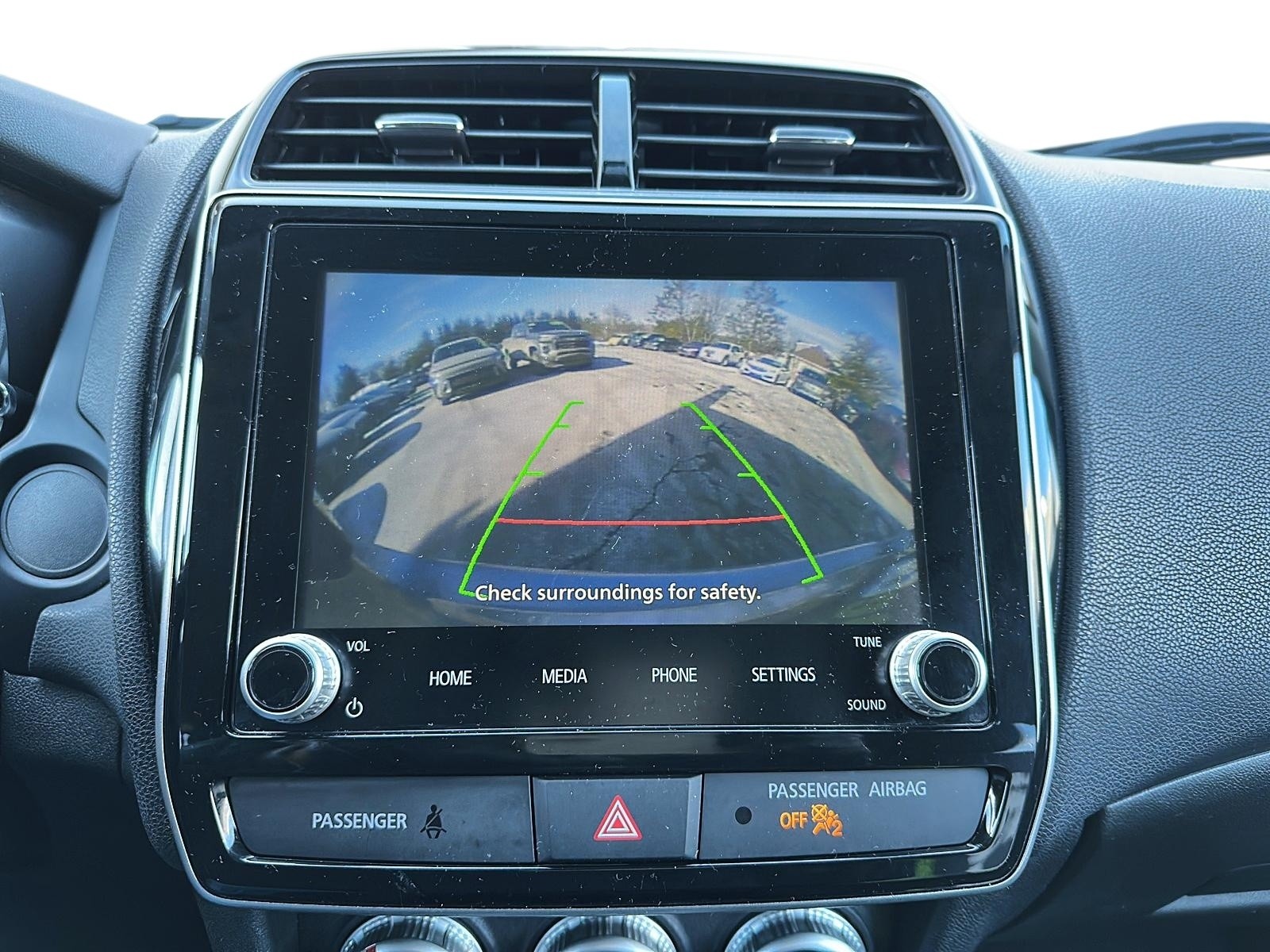 2023 Mitsubishi RVR SE