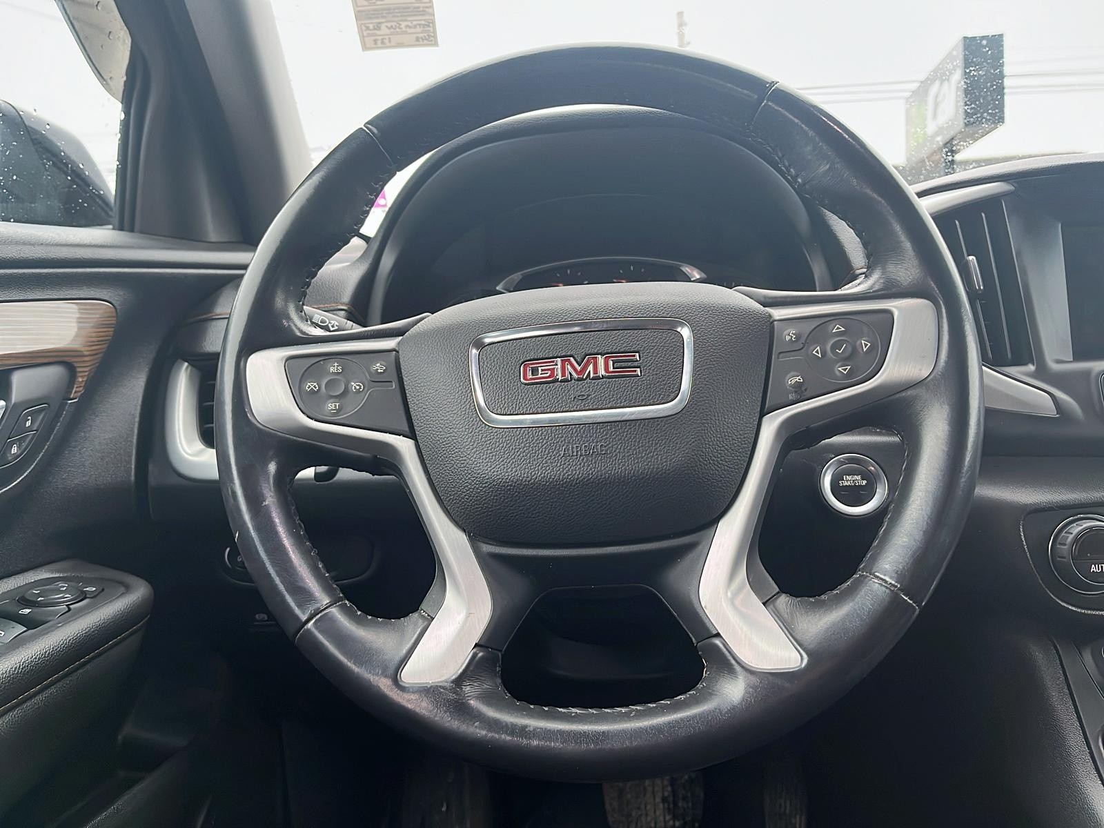 2021 GMC Terrain SLE