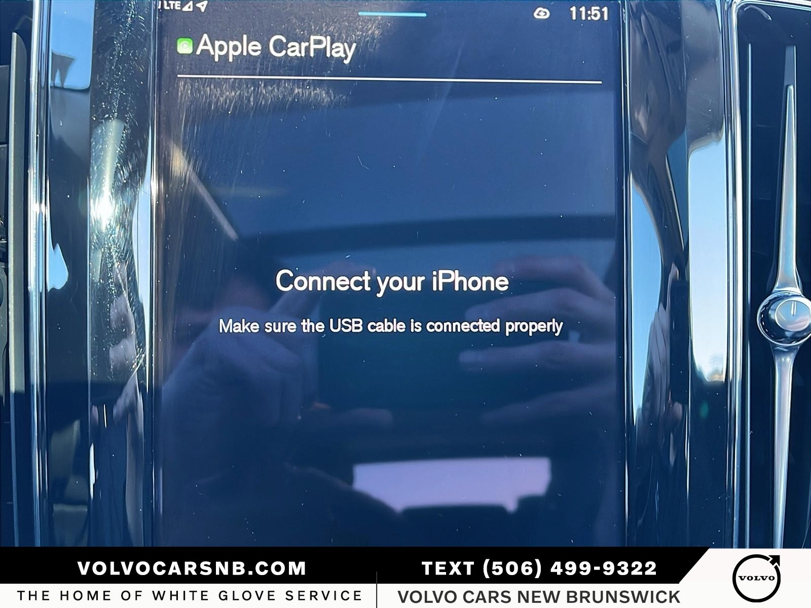 2025 Volvo XC60 B5 Plus Dark Theme